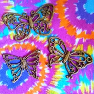 Wall mount butterfies-set of 3